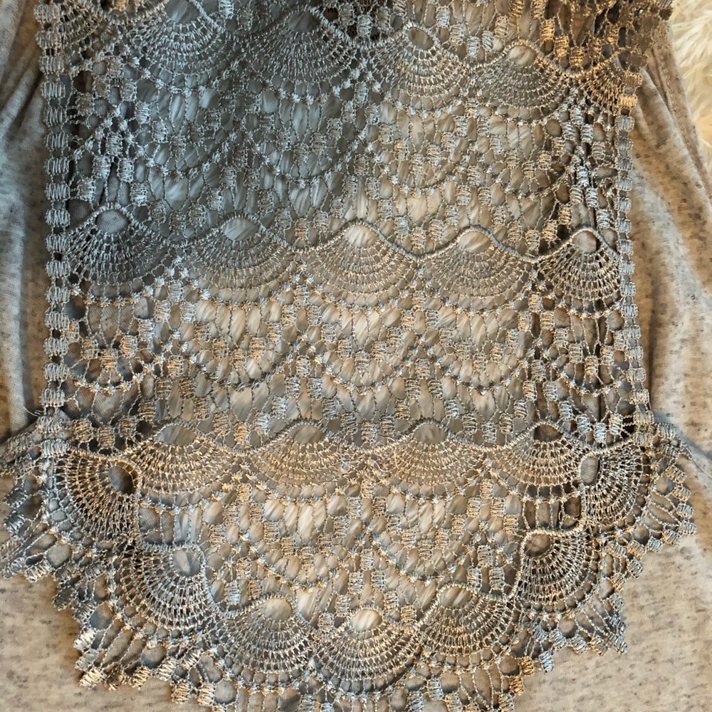 Top - Picture 2 of 5